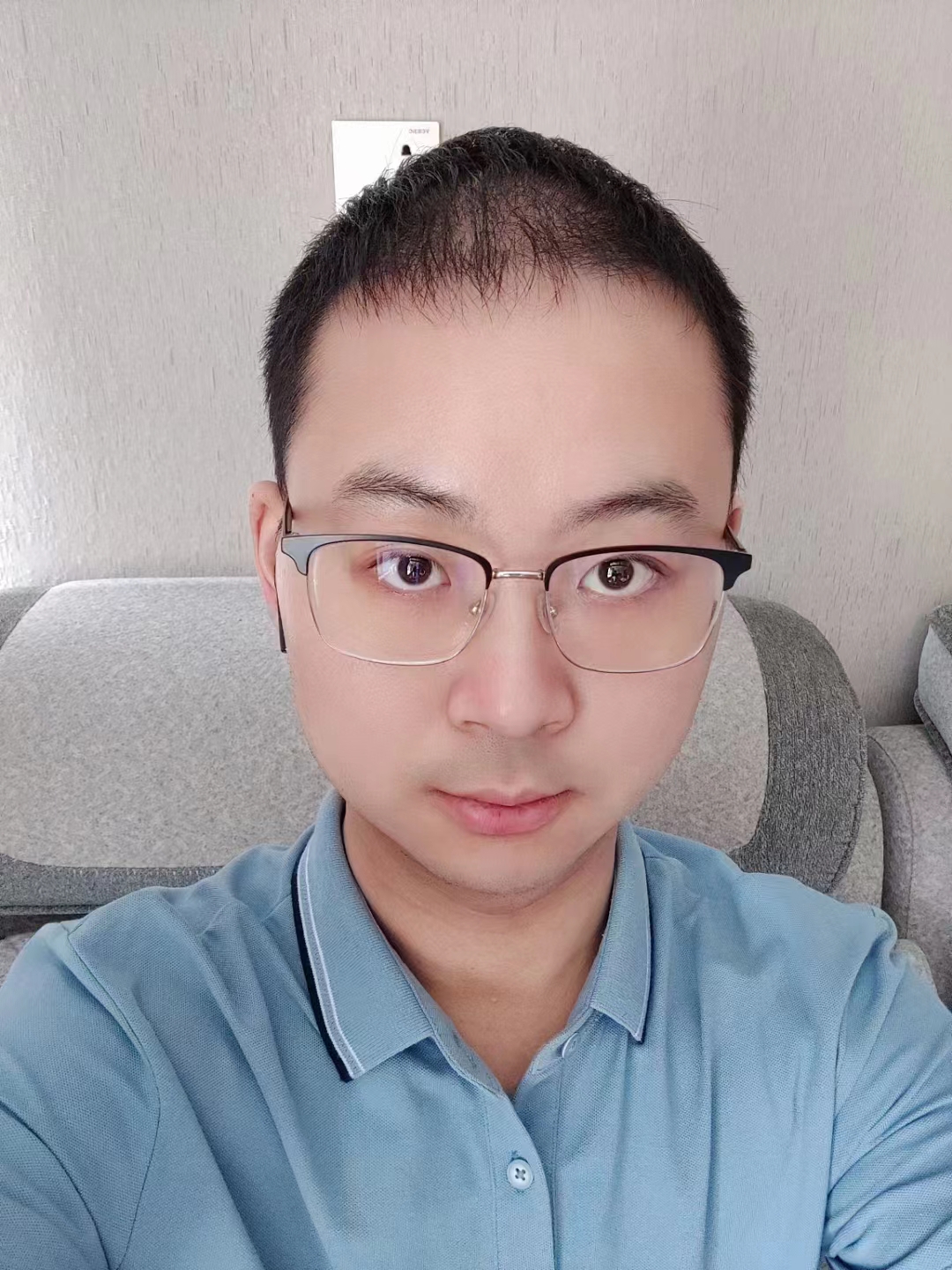 袁维